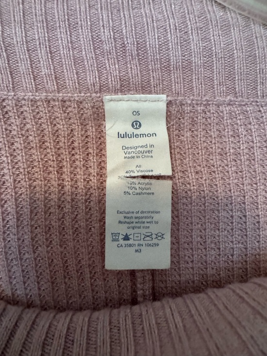 Lululemon Shawl Sweater.  Soft Knit Pink Draped Sleeve Pullover. - Picture 2 of 3
